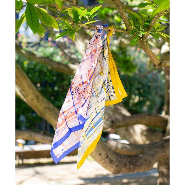 スカーフ バンダナ チェックシルクスカーフ レディース の商品画像