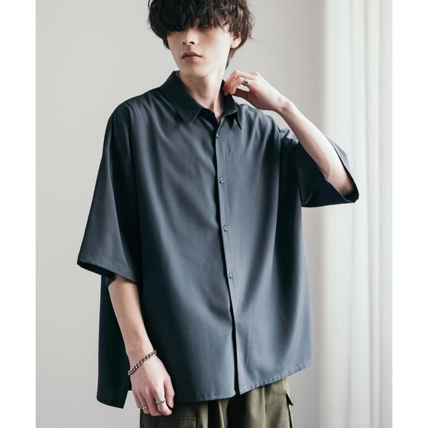 シャツ 接触冷感 オーバーサイズとろみビッグシルエットストレッチレギュラーカラー半袖シャツ メンズ レディース の商品画像