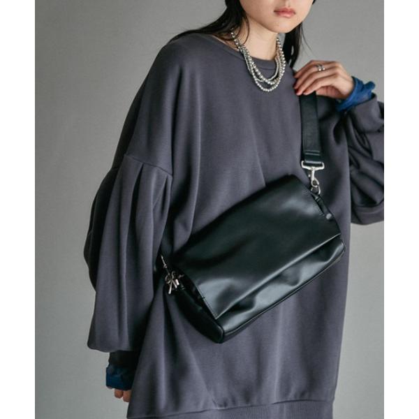 ショルダーバッグ バッグ フラップボディバッグ　574895 レディース の商品画像