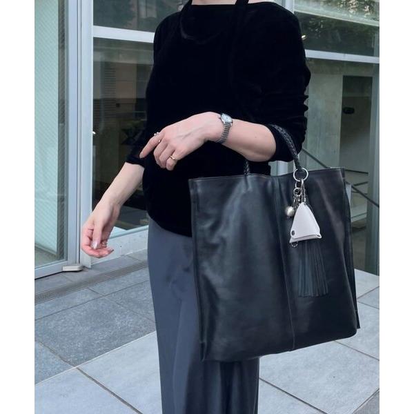 トートバッグ タッセルトートバッグ「本革/A4サイズ対応」 レディース の商品画像