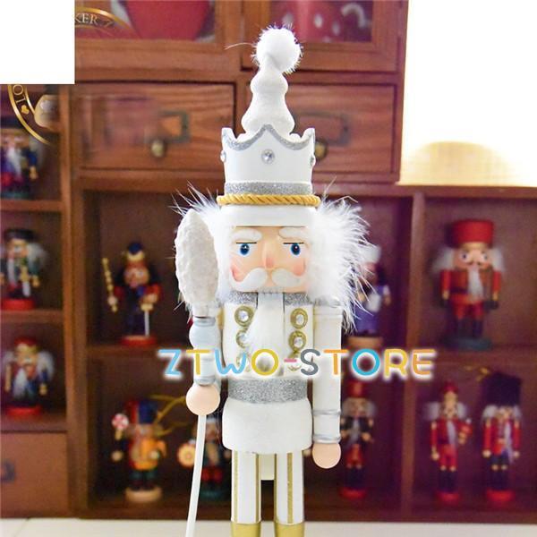 木工品 くるみ割り人形く ドイツ キャンデー 兵士 きらきら ゴールド