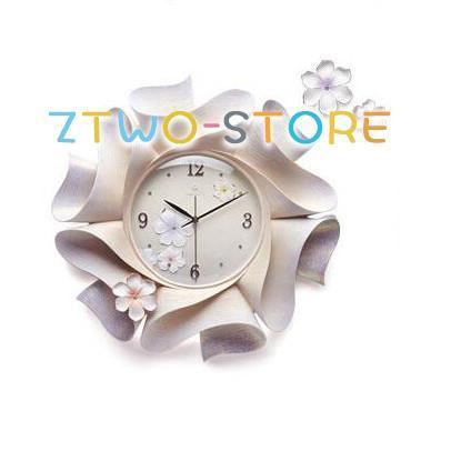 祝い 壁掛け時計 陶 可愛い 新居 花型 パープル 時計 クロック