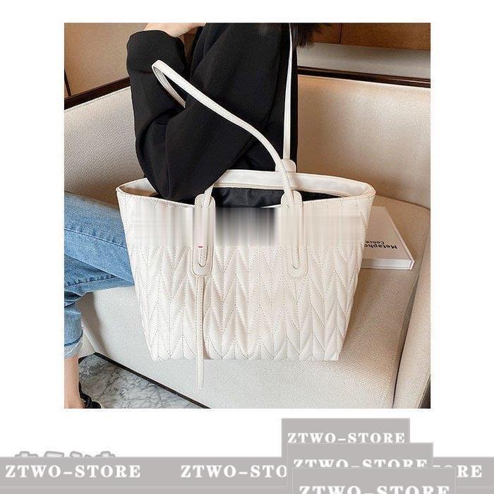 トートバッグ レディース Pu革バッグ かばん 通勤バッグ 手提げバッグ 対応 Pc収納 ポーチ 肩掛けバッグ 大容量トートバッグ 通勤 通学 おしゃれ 韓国風 Ztwo12 8 Z2ストア 通販 Yahoo ショッピング