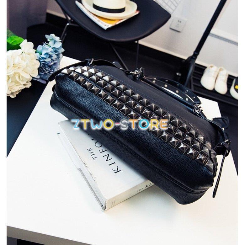超激レア　トートバッグ　ハンドバック　2way スタッズ　黒　肩掛け　レザー 本革 トートバッグ A4 レディース 革 レザー ショルダーバッグ