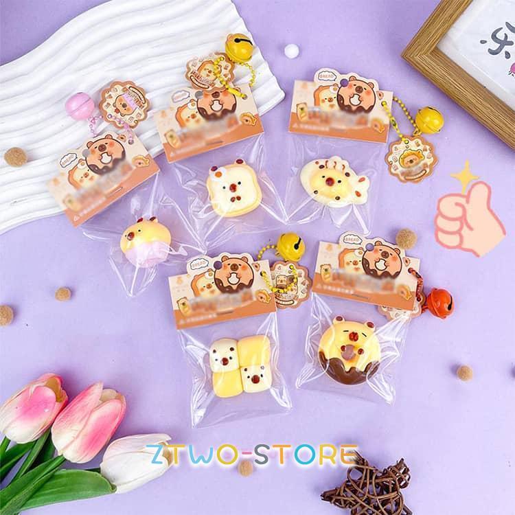 おもちゃ 子供 伸びる スクイーズ 【8個セット】 握って遊ぶ カピバラ