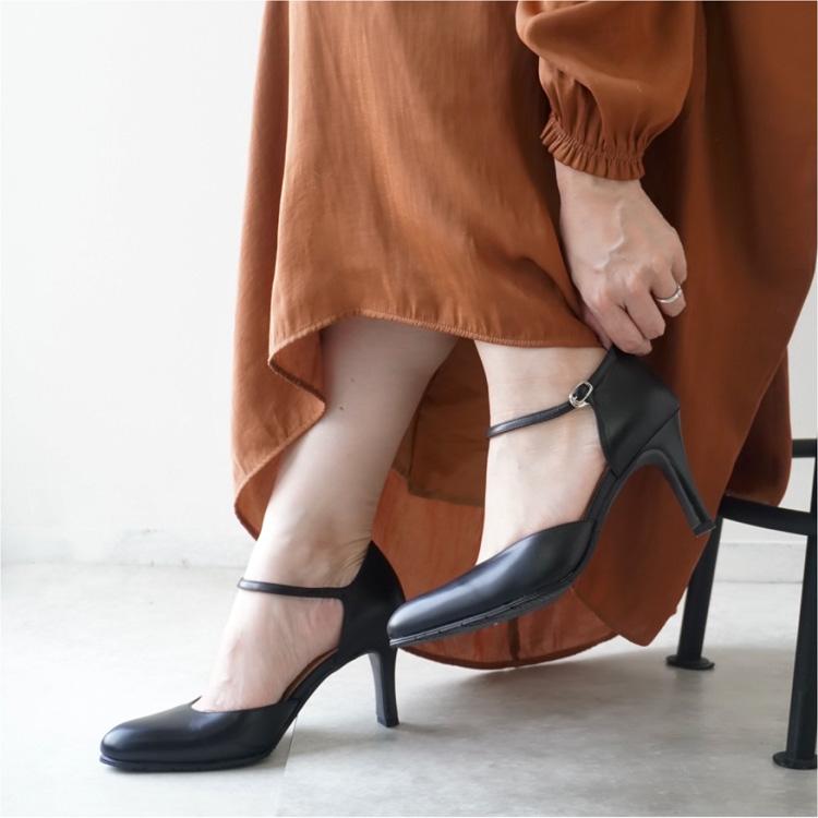 セパレートパンプス ストラップ ブラック・黒・BLACK 8cmヒール セパレートパンプス ストラップ ブラック・黒・BLACK 8cmヒール