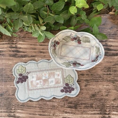 【パッチワークキット】001001 ぶどうのスモールタペストリー　南久美子/材料セット/タペストリー |  | 03