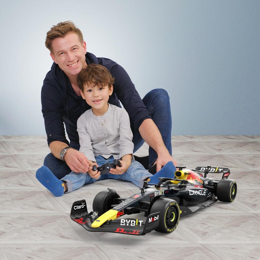 1/18 スケール 公式ライセンス ラジコン Oracle Red Bull Racing RB18