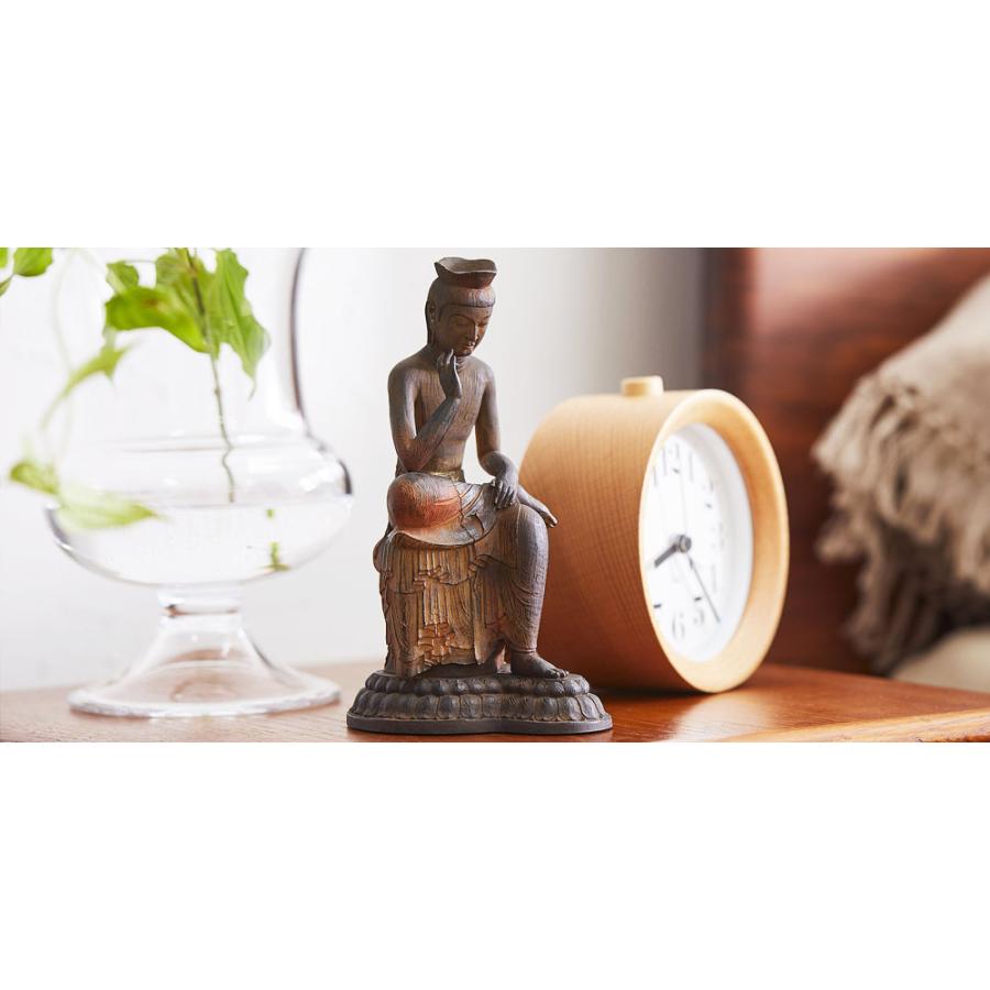 イスム イsム Tanacocoro 掌 弥勒菩薩 みろくぼさつ 仏像 たなこころ 信仰 雑貨 たなごころ 仏教 送料込 インテリア 宗教 フィギュア 半跏思惟像 置物 飛鳥仏