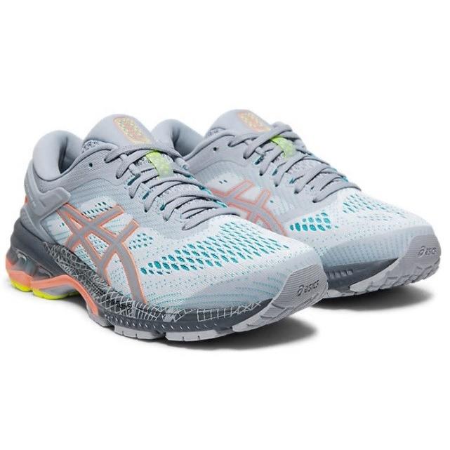 hoka one one carbon x dame