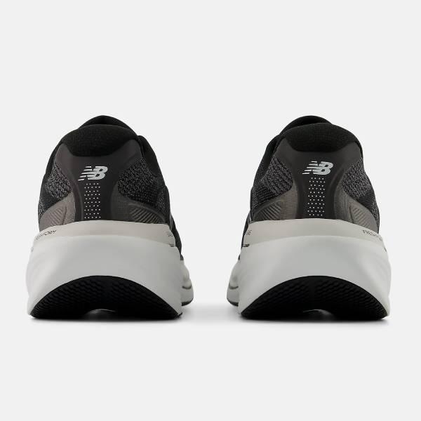 New Balance（ニューバランス） ランニングシューズ レディース Fresh
