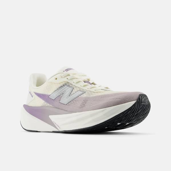 New Balance（ニューバランス） ランニングシューズ レディース