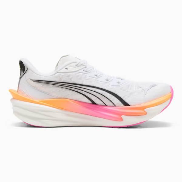 未使用プーマ PUMA レディース ランニングシューズ 軽量24cm PUMA（プーマ） ランニングシューズ レディース ディヴィエイト ニトロ