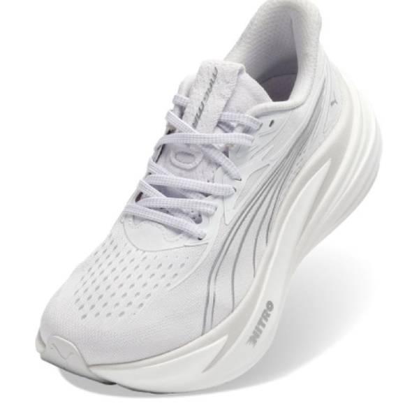 PUMA（プーマ） ランニングシューズ レディース マグマックス ニトロ2