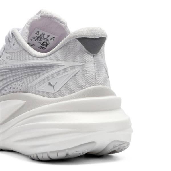 プーマ　ランニングシューズ PUMA（プーマ） ランニングシューズ レディース マグマックス ニトロ2
