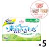 「ナプキン スリム 特に多い日の昼用 羽つき 27cm エリス メガミ 素肌のきもち 1セット（18枚×5個） 大王製紙+フラワーサテンポーチ付き」の商品サムネイル画像1枚目