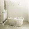 「CURVER（カーバー） ニットランドリーバスケット 40L ホワイト 1個」の商品サムネイル画像5枚目