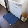 「【ワゴンセール】 TaTammy（タタミー） バスマット 45×60cm ネイビー 1枚 オカトー」の商品サムネイル画像6枚目