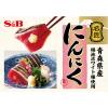 「【ワゴンセール】名匠にんにく 33g 1個 国産 無着色 エスビー食品 S＆B（わけあり品）」の商品サムネイル画像3枚目