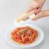 「極細千切り器 セレクト100 000DH5705 1個 食洗機可 スライサー 貝印」の商品サムネイル画像5枚目
