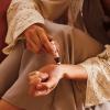「生活の木 女性のためのセルフケア ジョホリズム ロールオンフレグランス フローラルの香り 6mL 1個」の商品サムネイル画像3枚目