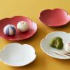 「梅の皿（S） レッド LAKOLE/ラコレ」の商品サムネイル画像3枚目