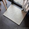 「乾度良好 ピュール 36x55cm バスマット アイボリー 1枚 オカ」の商品サムネイル画像3枚目