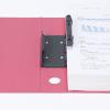 「アスクル　パイプ式ファイル　片開き　A4タテ　とじ厚50mm　40冊　2穴　シブイロ　ローズ　赤  オリジナル」の商品サムネイル画像4枚目