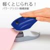 「プラス　針なしホッチキス　ペーパークリンチ　卓上型　12枚とじ　ブルー　青　31210」の商品サムネイル画像3枚目