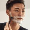 「（深剃りと長持ちする）ジレット 髭剃り フュージョン マニュアルホルダー カミソリ 替刃 2個付 ＋ 替刃8個 メンズ」の商品サムネイル画像10枚目