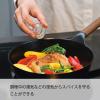 「HARIO (ハリオ) ミル 調味料入れ ゴマ専用 150ml ペールグレー SMGN-150-PGR 1個」の商品サムネイル画像4枚目