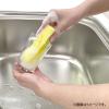 「ちぎって使える 毎日とりかえ キッチンスポンジ 使い捨て イエロー 日本製 1パック（30個入）ワイズ」の商品サムネイル画像4枚目