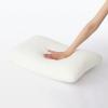 「無印良品 カバーが洗える ふっくらまくら ４２×６７ｃｍ 良品計画」の商品サムネイル画像3枚目