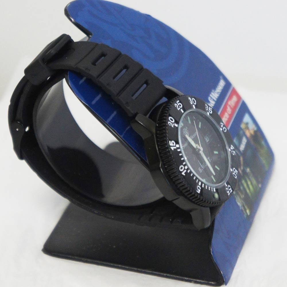 期間限定送料無料 Swat仕様 スミス ウェッソン ミリタリー腕時計 ロスコ Swat Watch Black Sww 45 正規品 Rh4318 エフシービック Efcvic 通販 Yahoo ショッピング 일본구매대행 직구 헤이재팬