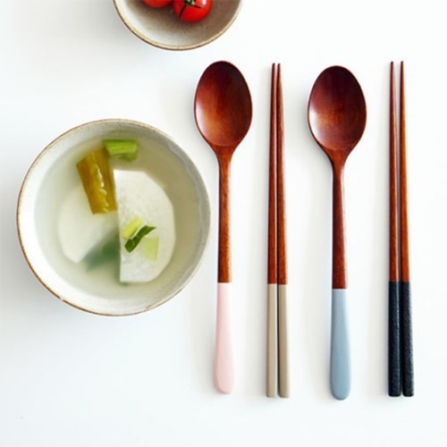 韓国雑貨 ウッド素材 スッカラ チョッカラ パステル箸とスプーンセット ２膳セット 韓国食器 可愛い かわいい 韓国 お土産 Tbt 韓国音楽専門ソウルライフレコード 通販 Yahoo ショッピング 일본구매대행 직구 위시박스
